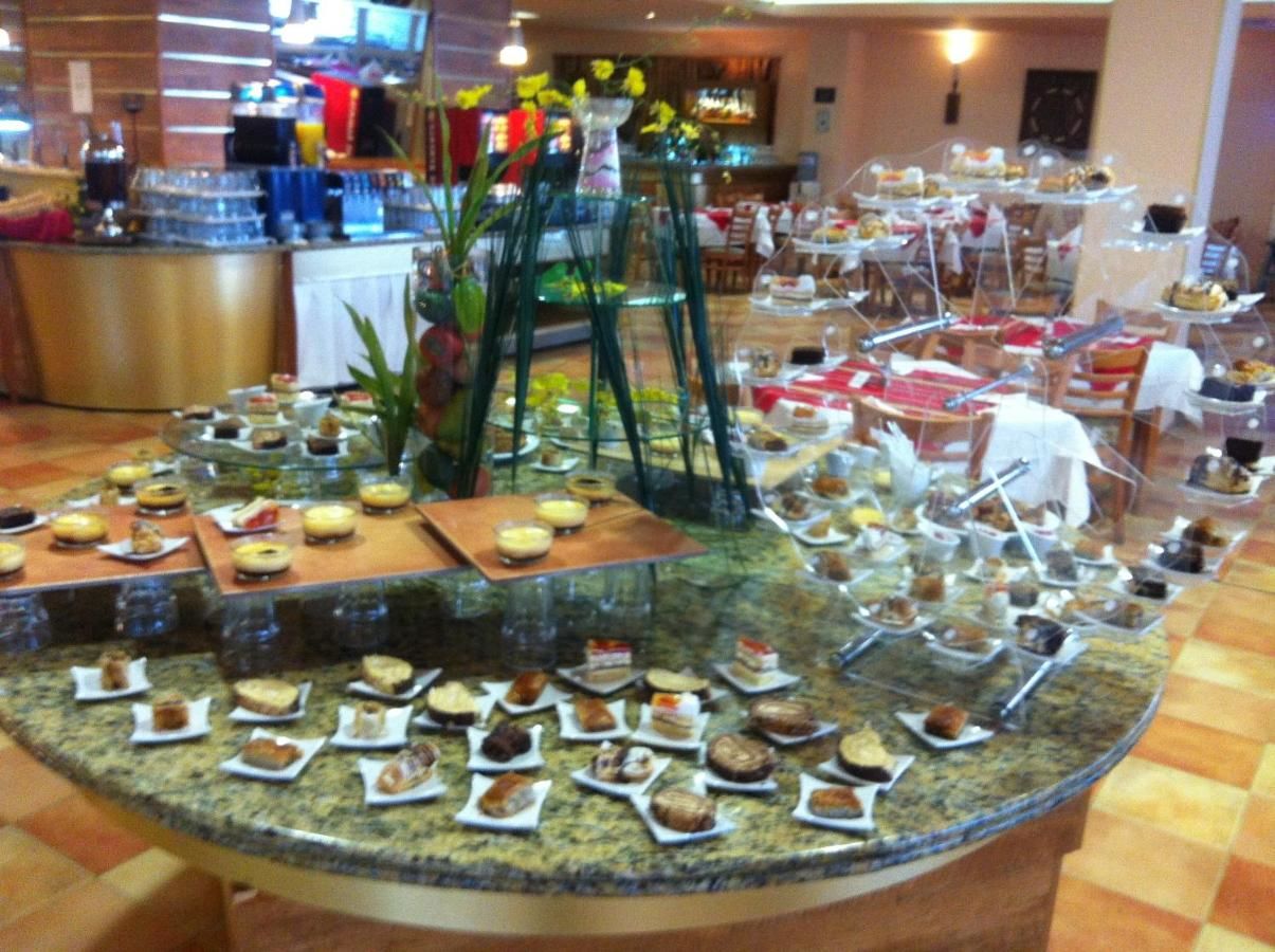 Отель Hotel Sandy Beach Албена-30