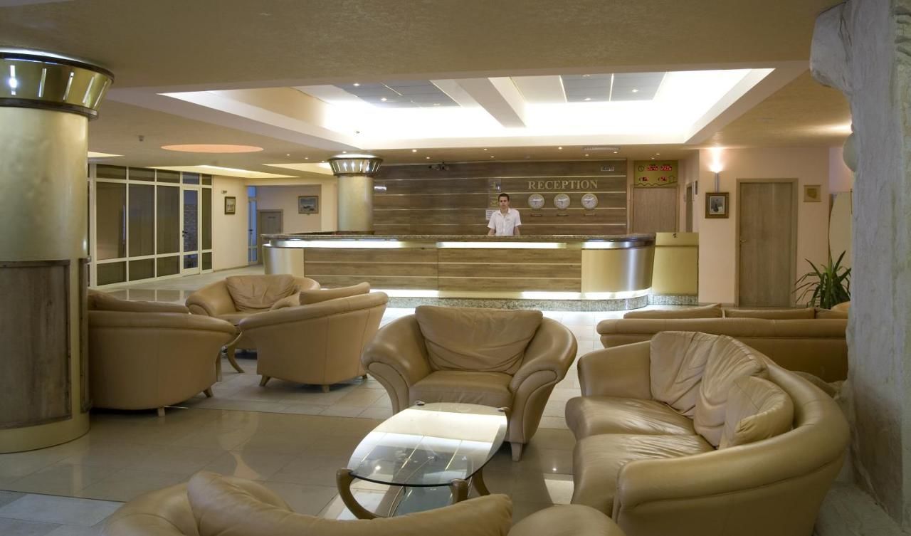 Отель Hotel Sandy Beach Албена-7